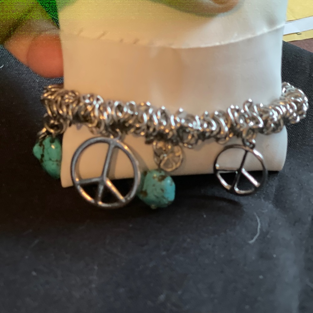 Stretch Silvertone Peace Bracelet with Turquoise stones